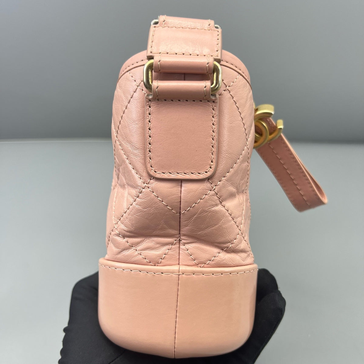 Chanel - Hobo - Leather - Pink - (small)