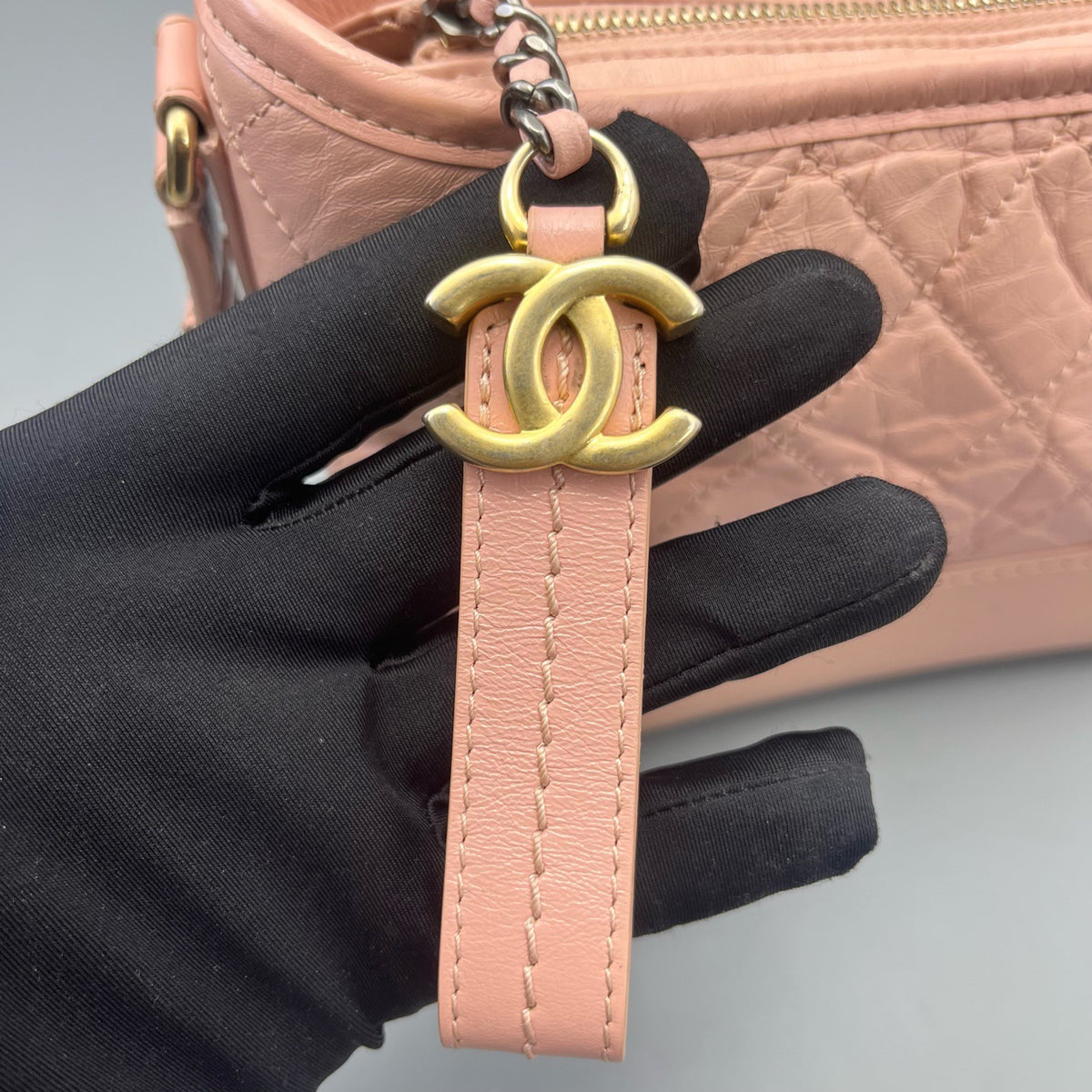 Chanel - Hobo - Leather - Pink - (small)