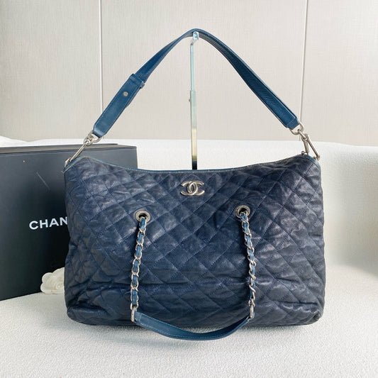 Chanel - Hobo Shoulder Bag - Caviar leather - Dark Blue - (Large)