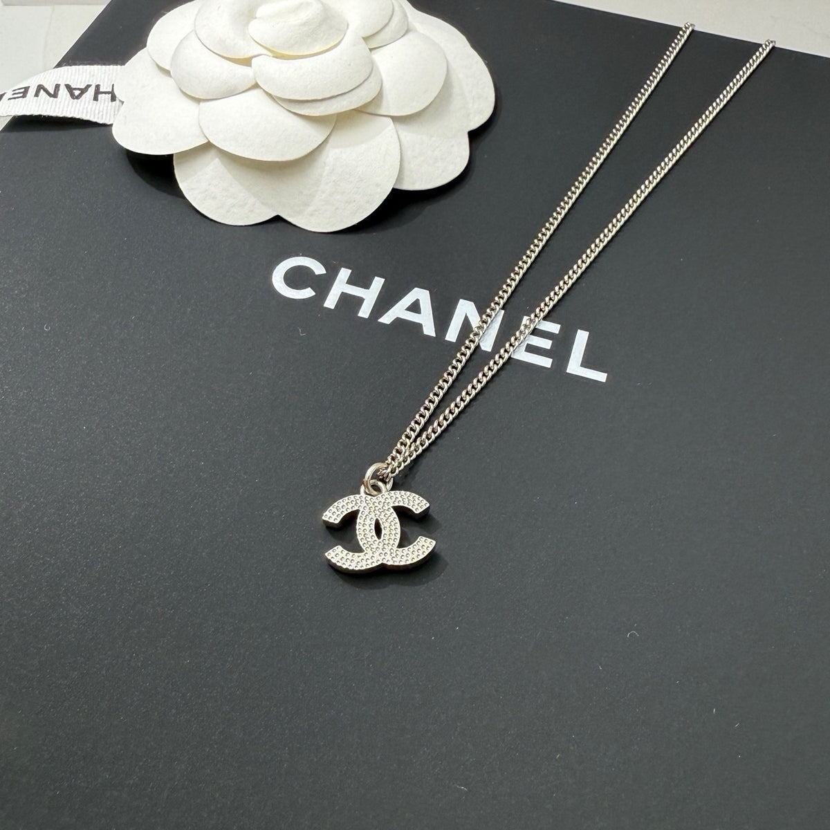 Chanel - Hyuna Necklace 11V - Silver-tone metal with clear rhinestone embellishments; the metal composition is not specified. - Silver