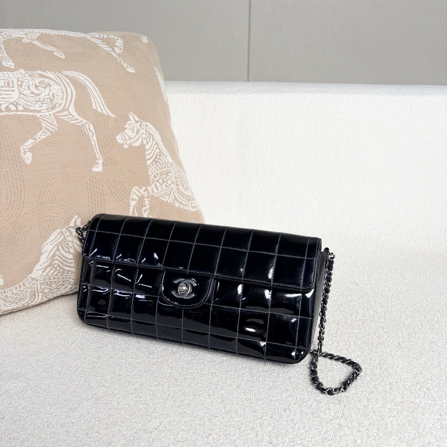 Chanel - Ice Cube Baguette - Patent leather - Black - (Mini)