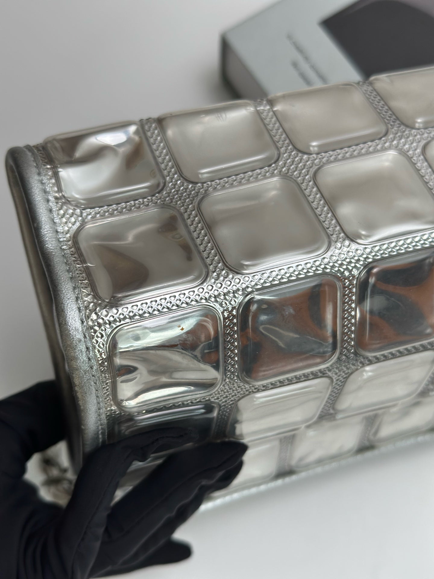 Chanel - Ice Cube - Leather - Silver - (Small)