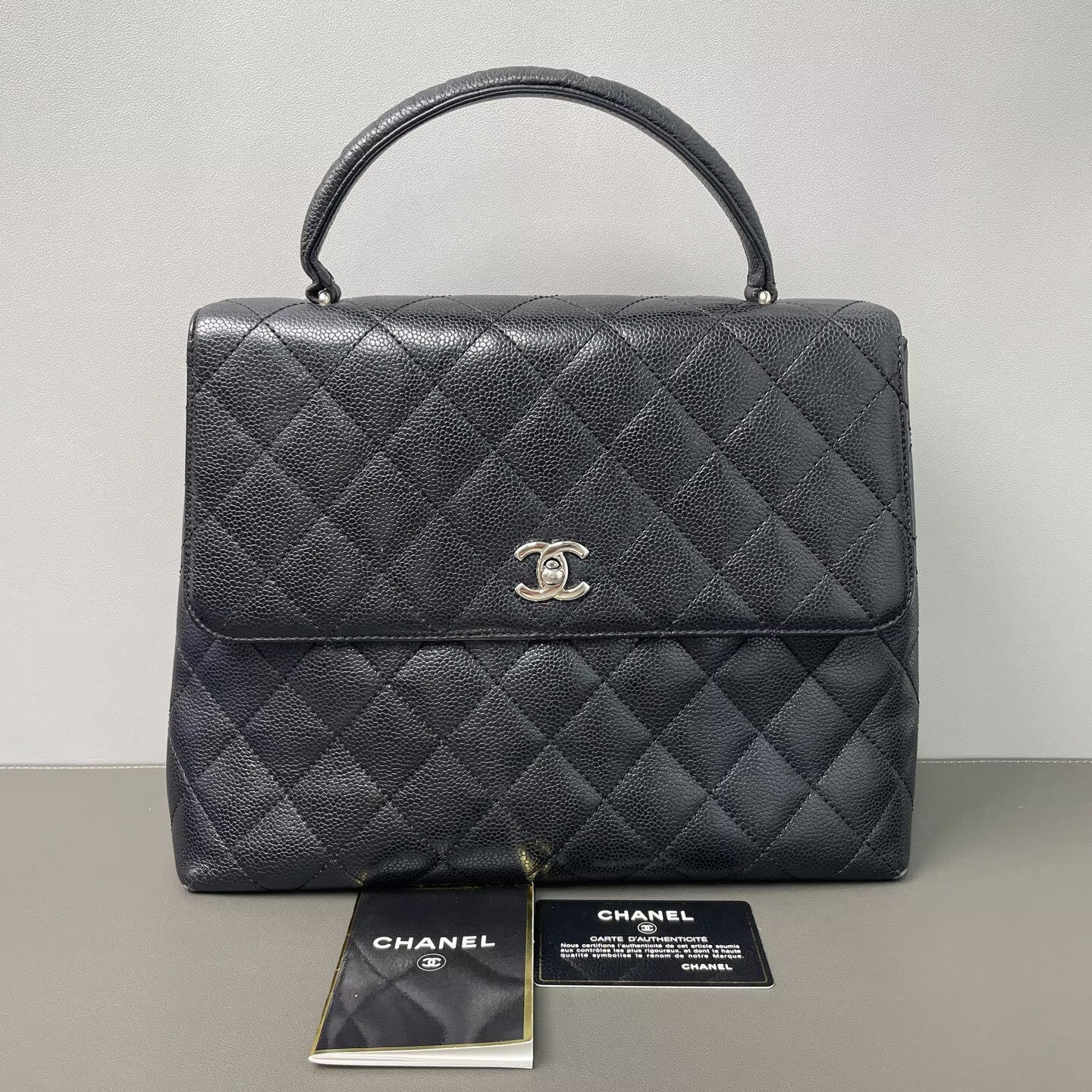 Chanel - Kelly Bag - Caviar leather - Black with Silver-Tone Hardware - (Medium)