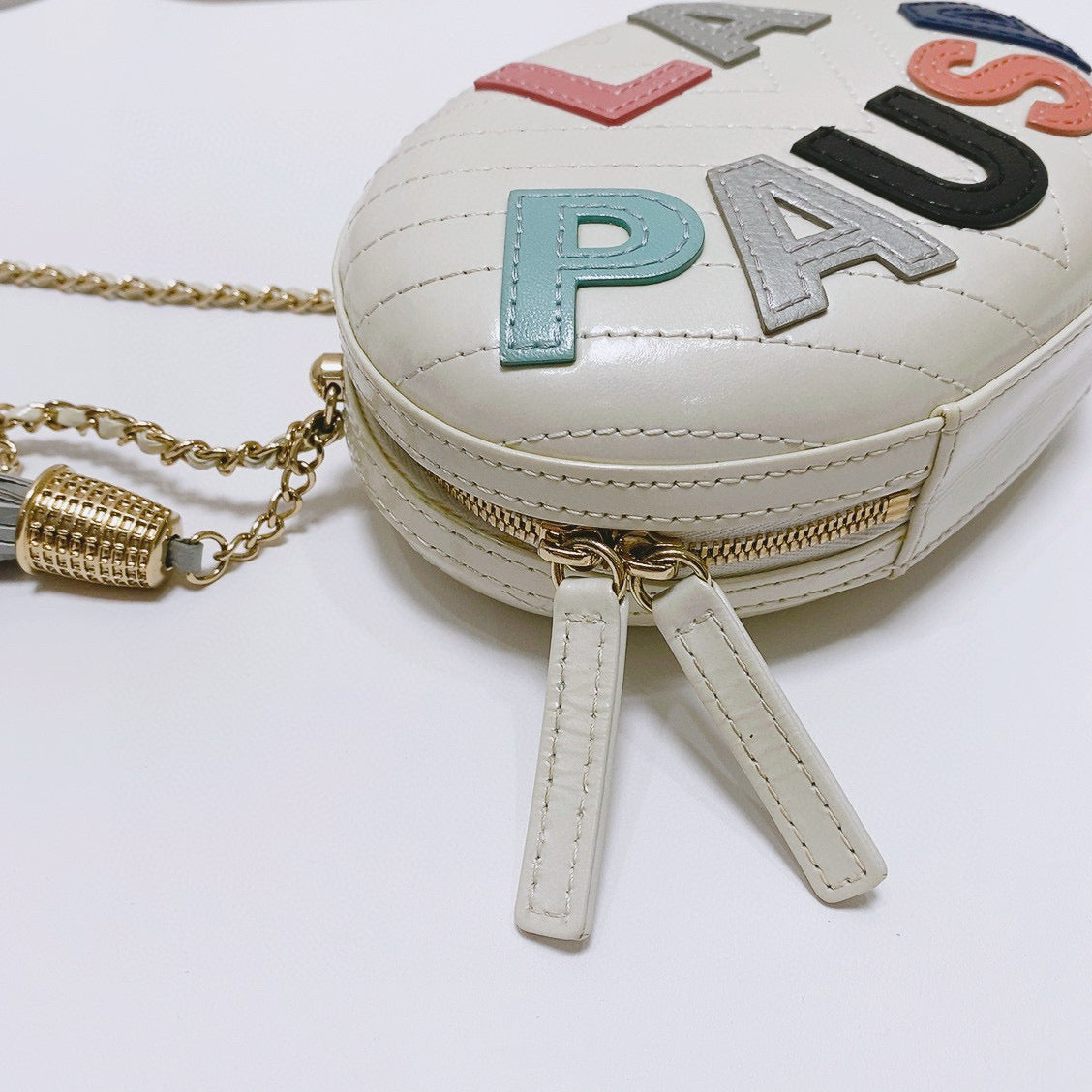Chanel - La Pausa Limited Edition Oval Bag - Leather - White - (mini)