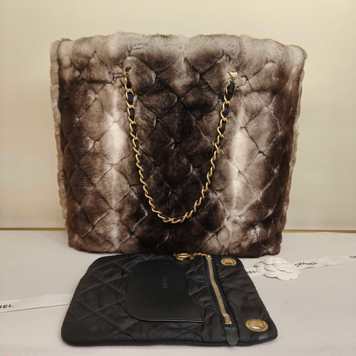 Chanel - Large Tote Bag with Pouch - Rabbit fur and Polyamide nylon with leather trim - Brown, Beige, and Black with Gold-Tone Hardware - (large)