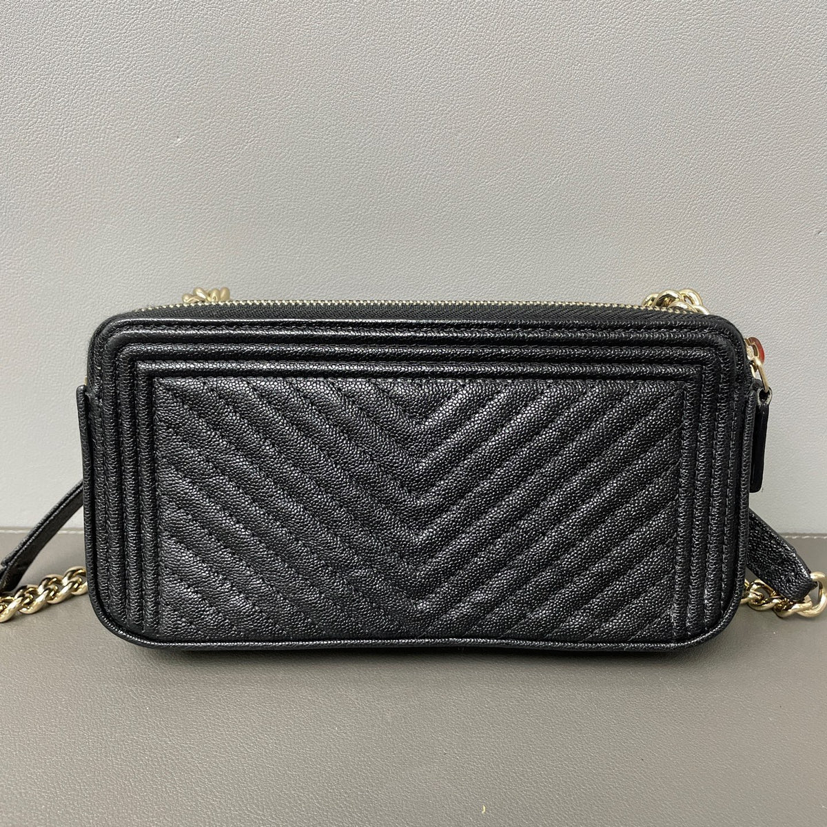Chanel - Le Boy Clutch with Chain - Leather - Black - (Small)