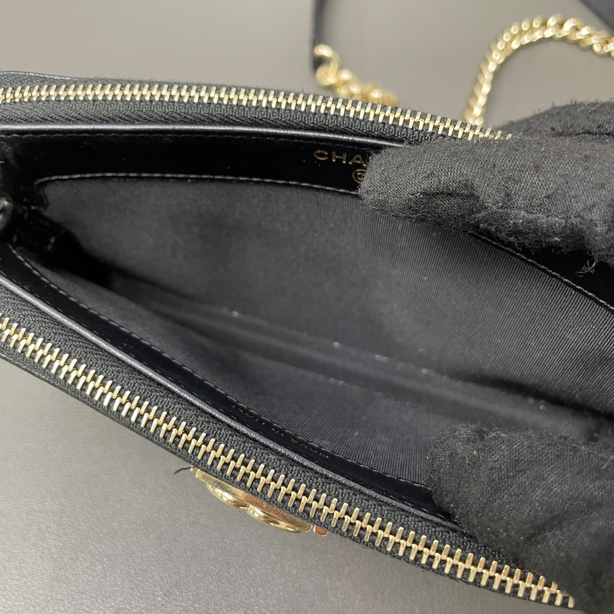 Chanel - Le Boy Clutch with Chain - Leather - Black - (Small)