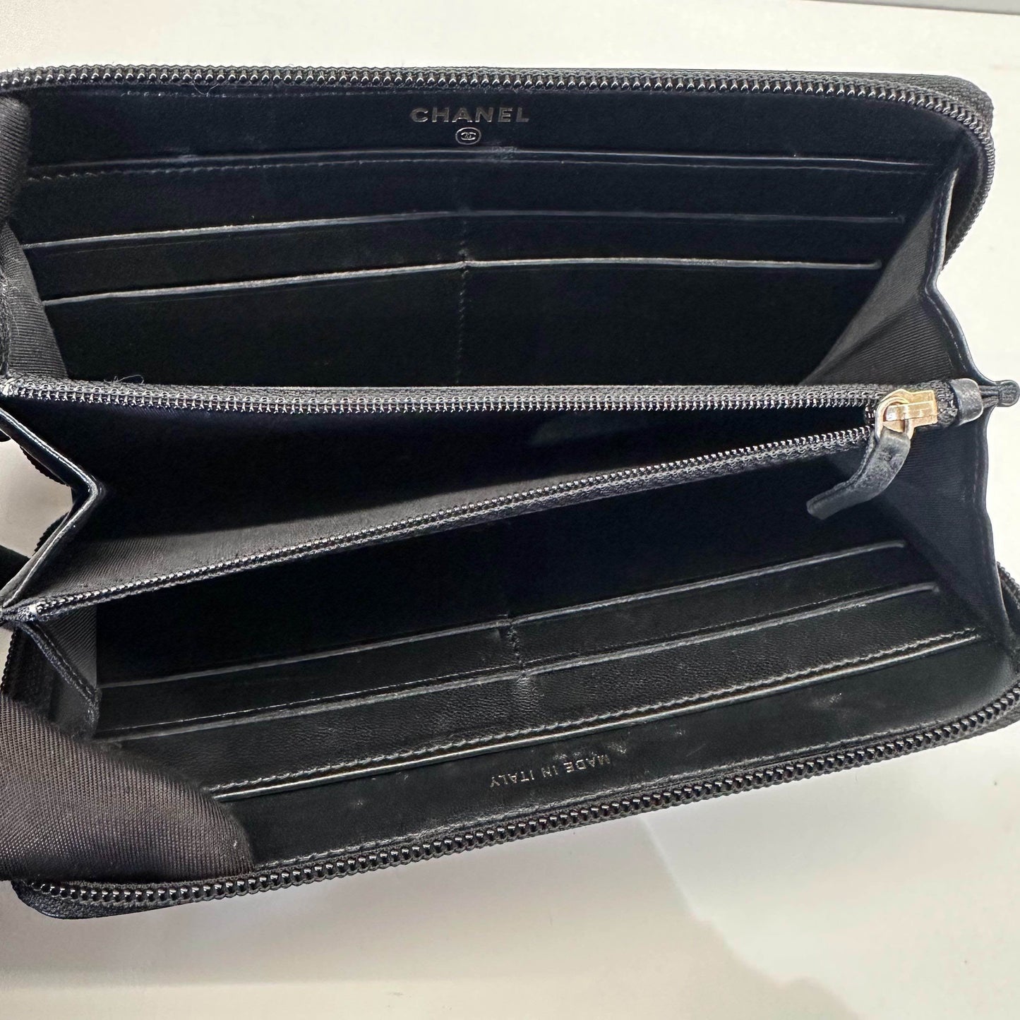 Chanel - Le Boy - Lambskin leather - Black