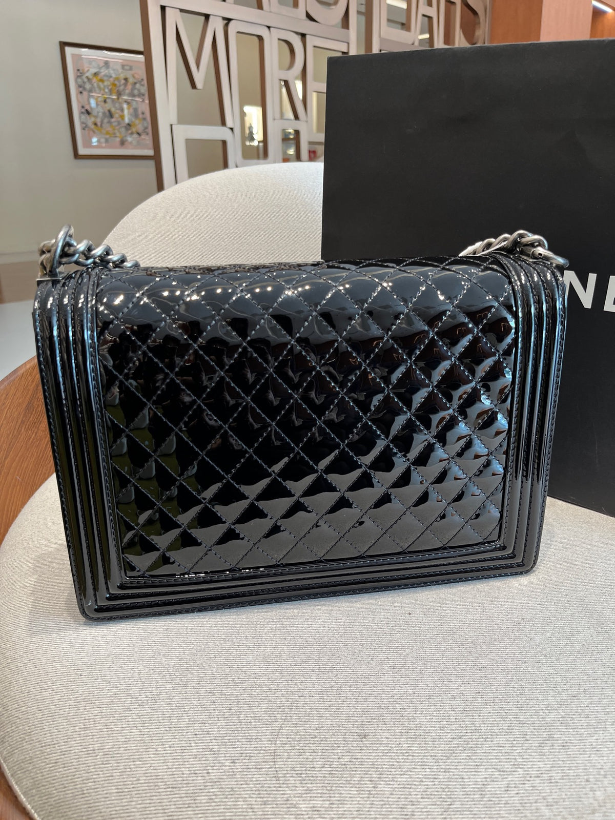 Chanel - Le Boy Large - Patent leather - Black - (large)