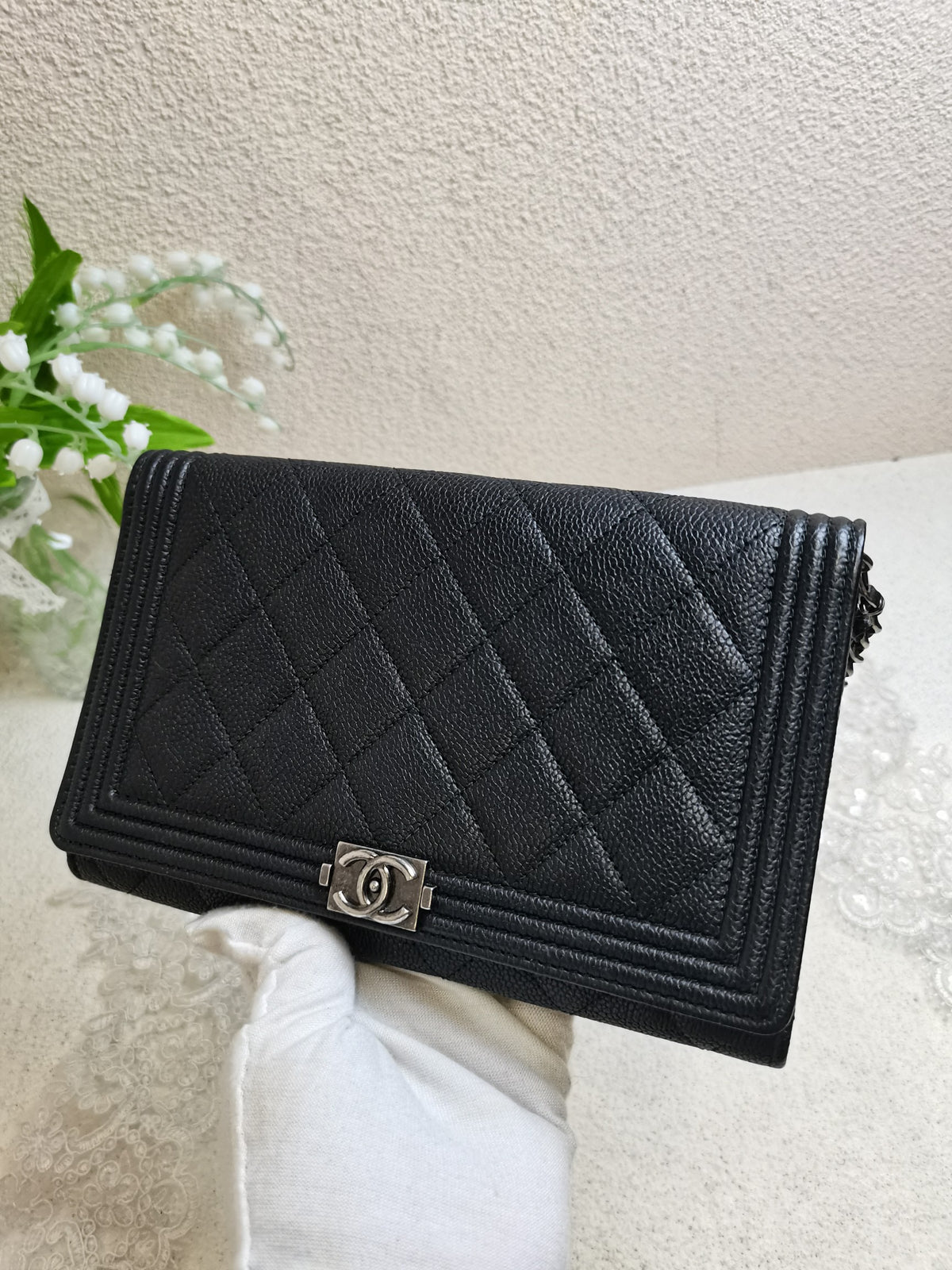 Chanel - Le Boy - Leather - Black