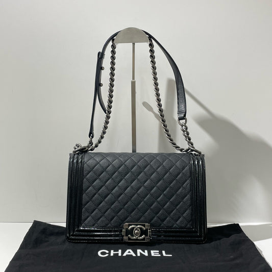 Chanel - Le Boy - Leather - Black - (Large)