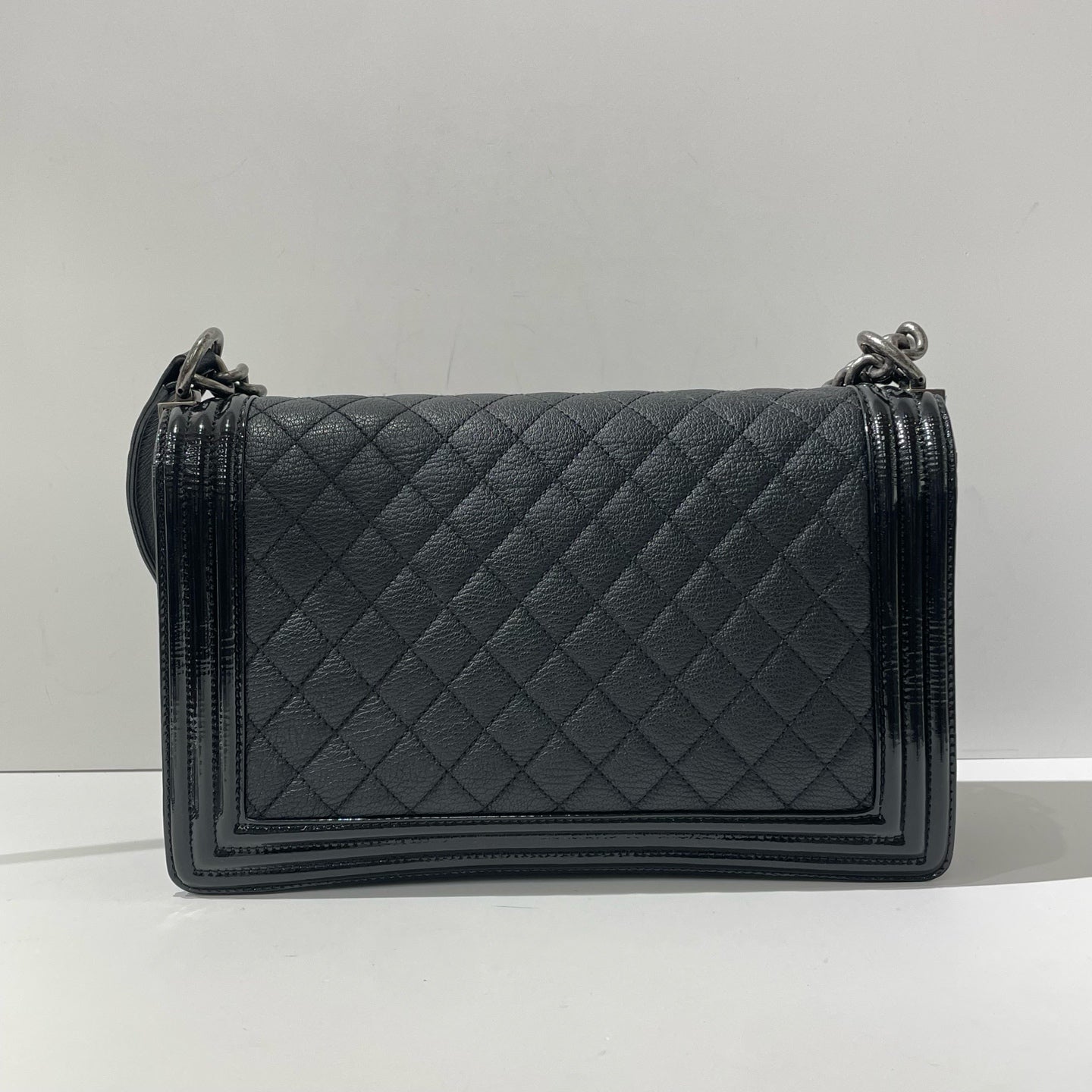 Chanel - Le Boy - Leather - Black - (Large)