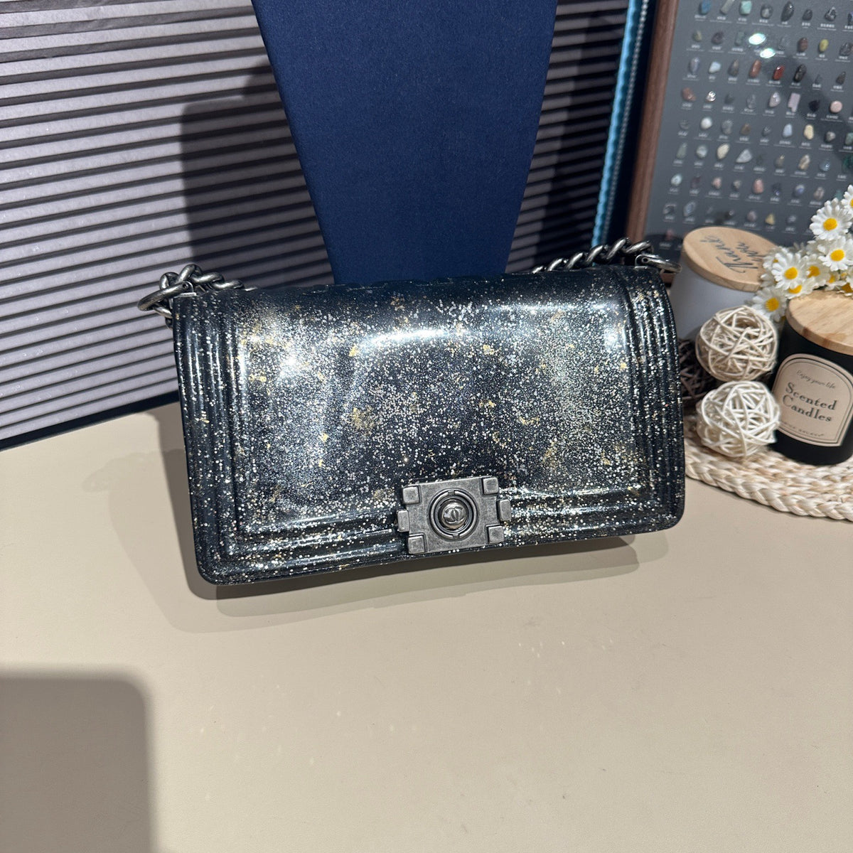 Chanel - Le Boy - Leather - Black - (medium)