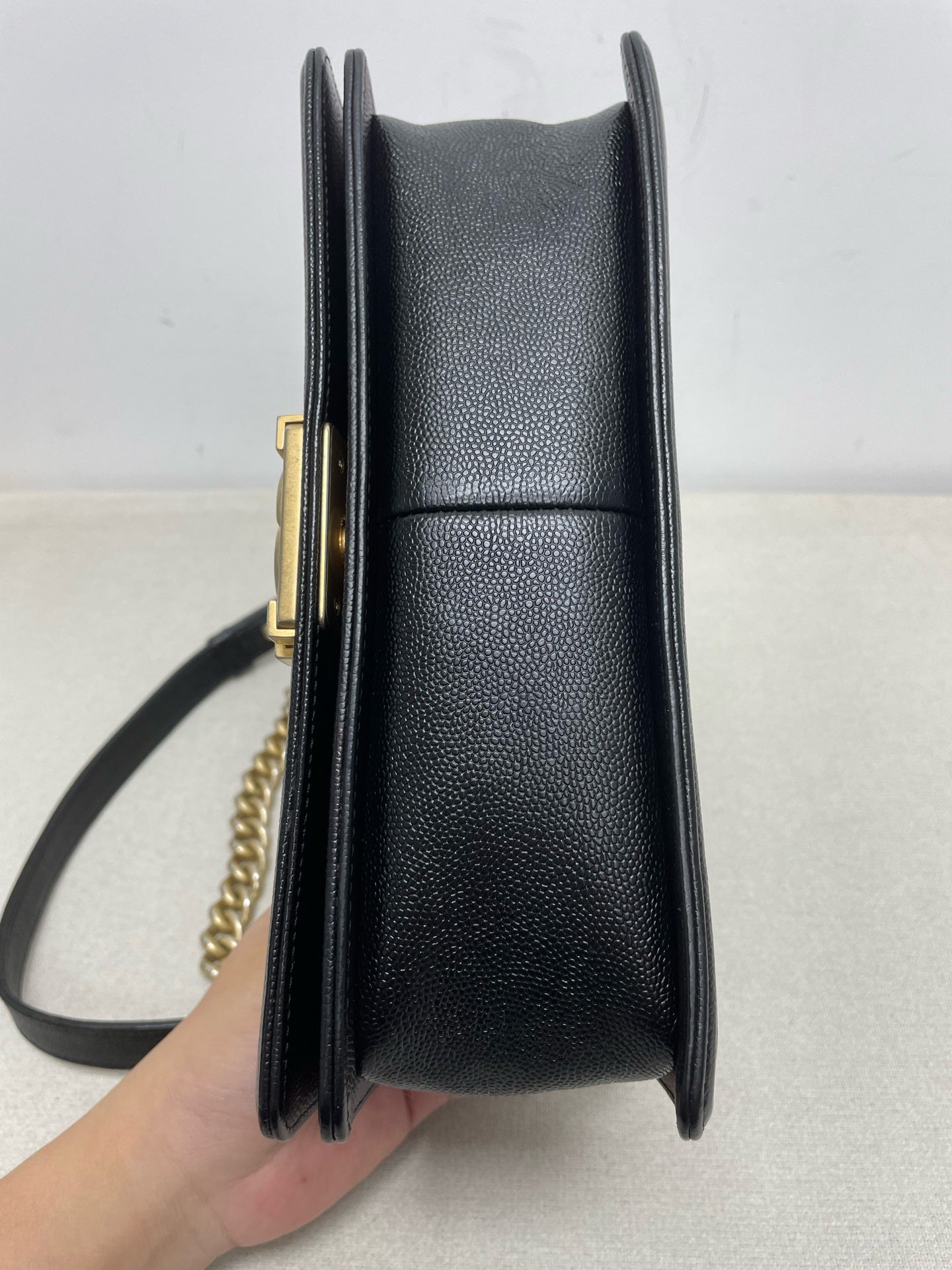 Chanel - Le Boy - Leather - Black - (medium)