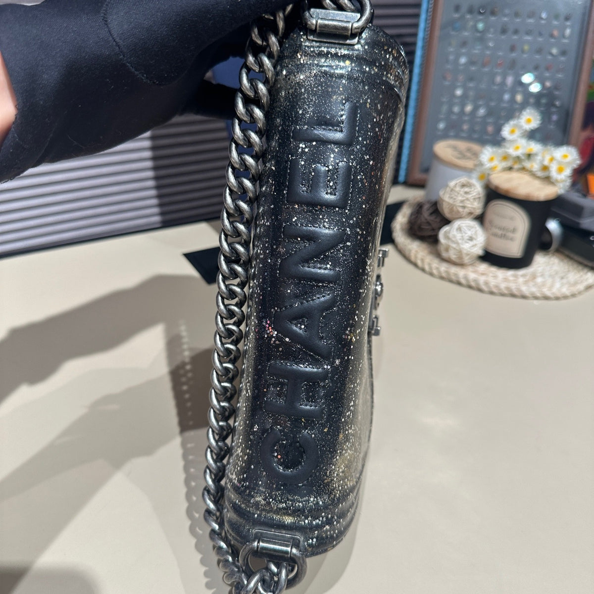 Chanel - Le Boy - Leather - Black - (medium)