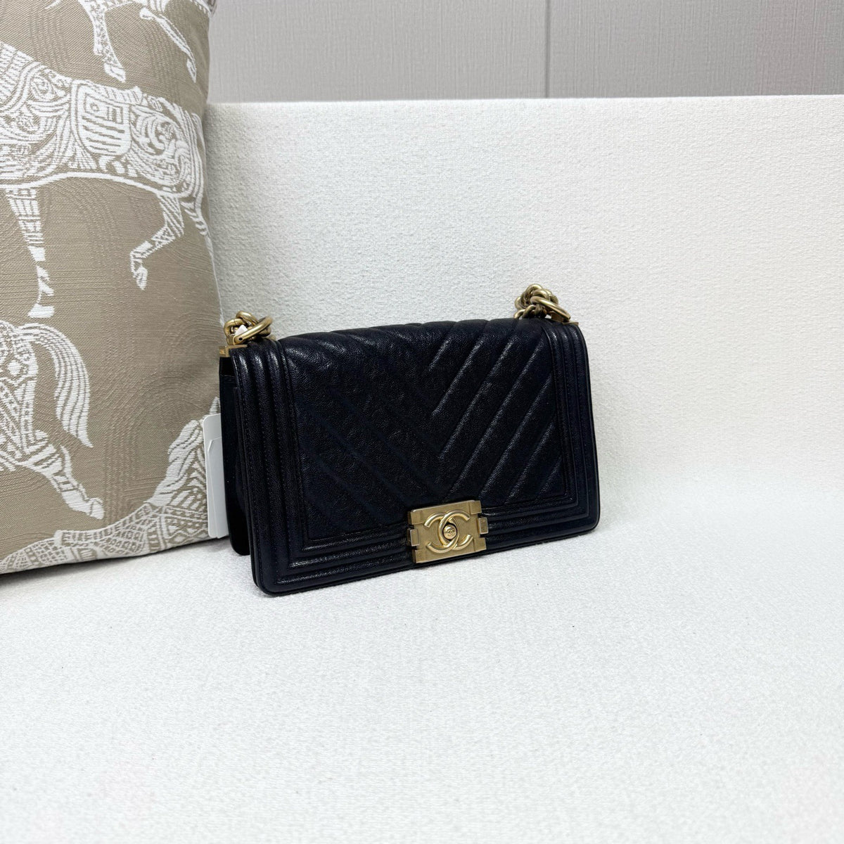 Chanel - Le Boy - Leather - Black - (medium)