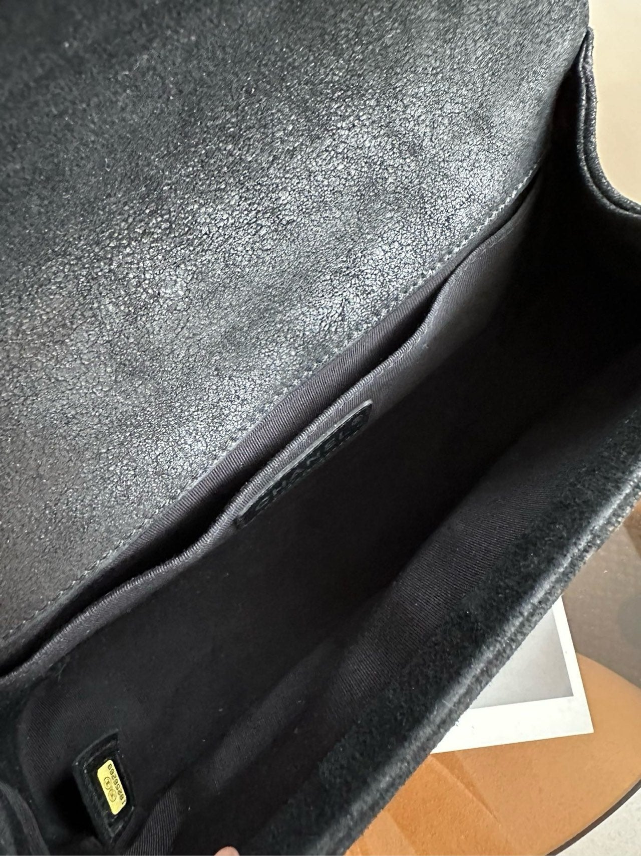 Chanel - Le Boy - Leather - Black - (Medium)
