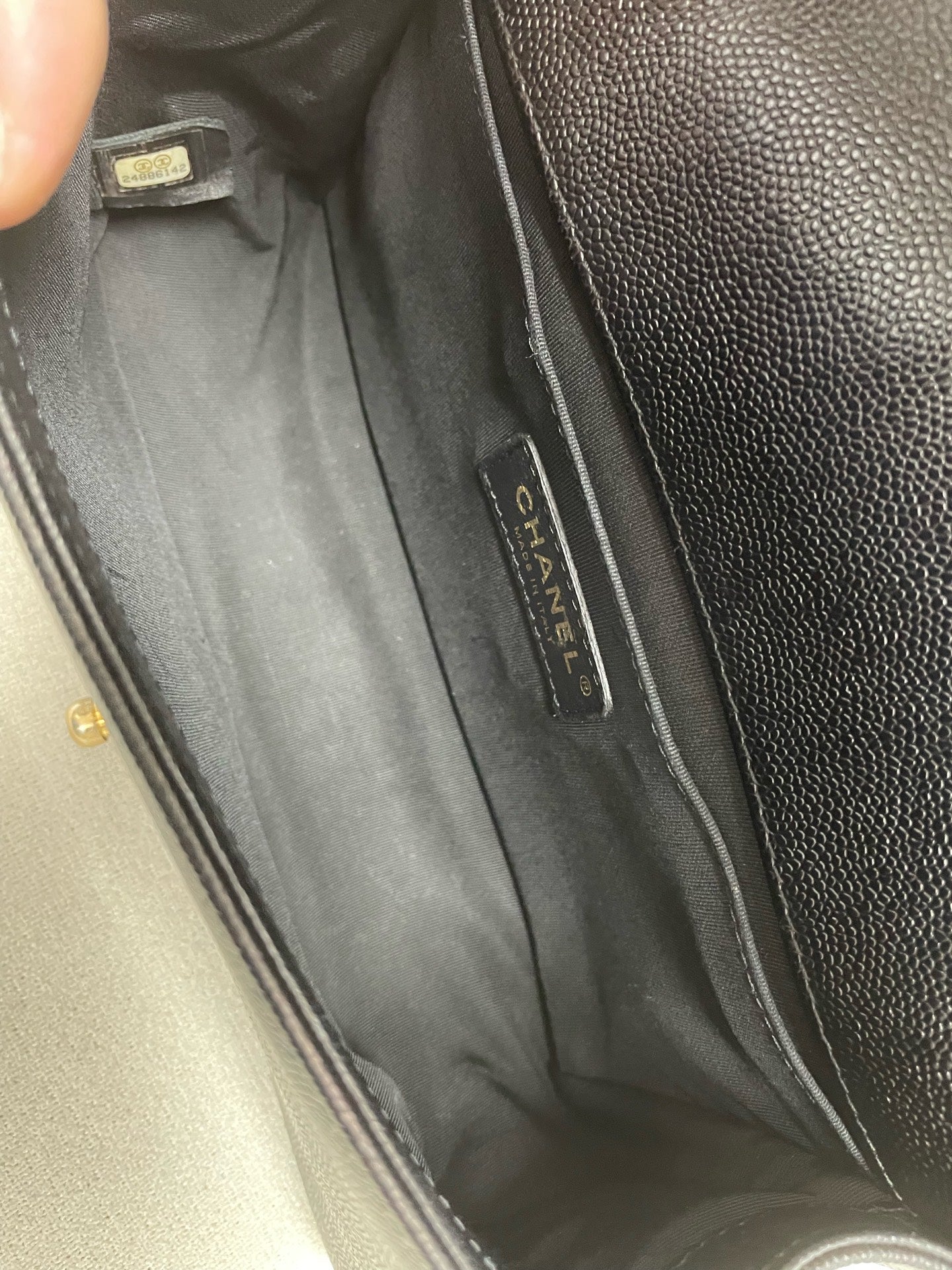 Chanel - Le Boy - Leather - Black - (medium)