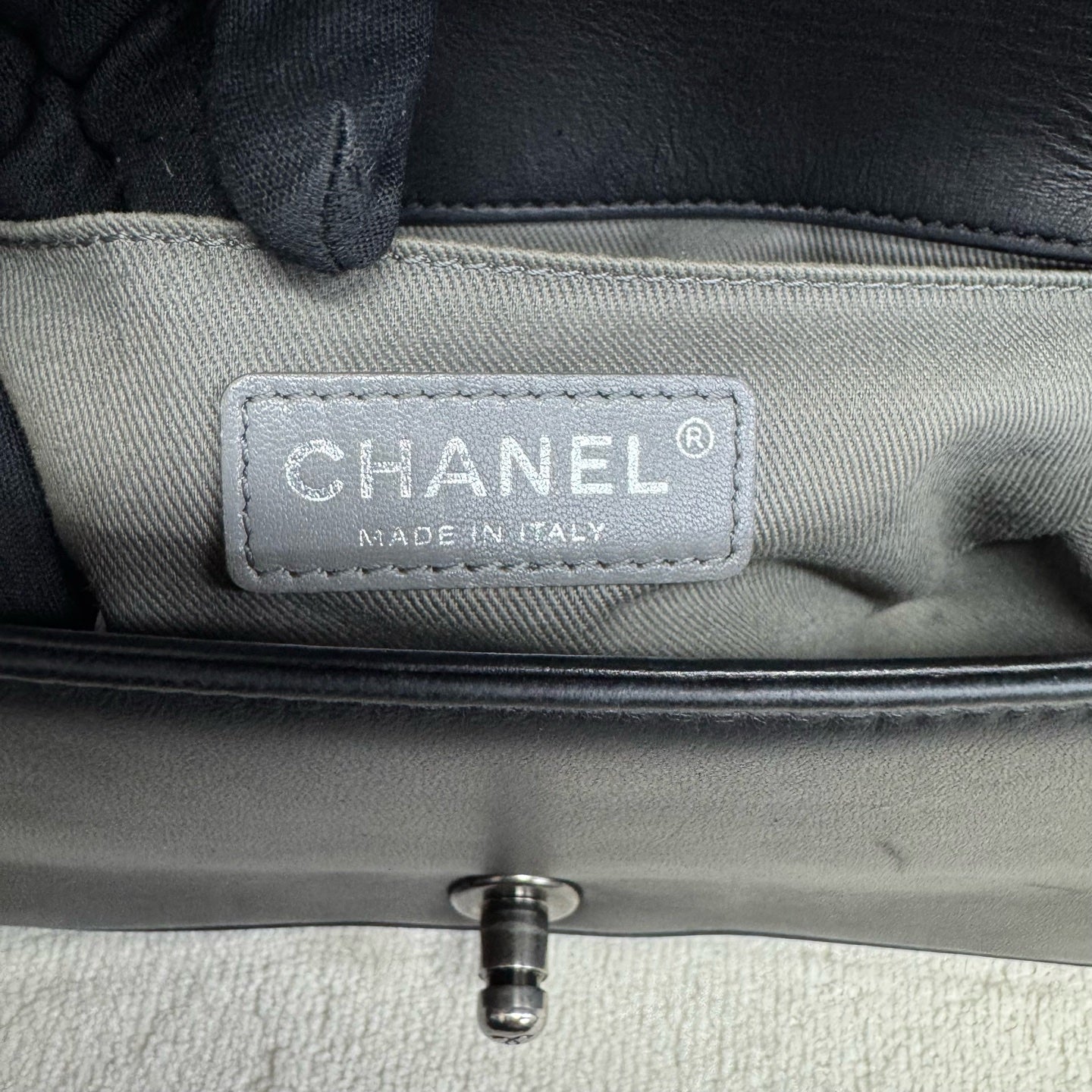 Chanel - Le Boy - Leather - Black - (mini)