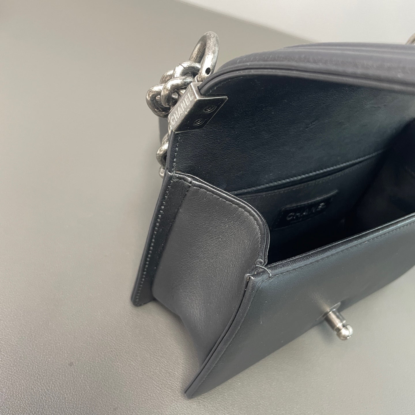 Chanel - Le Boy - Leather - Black - (small)