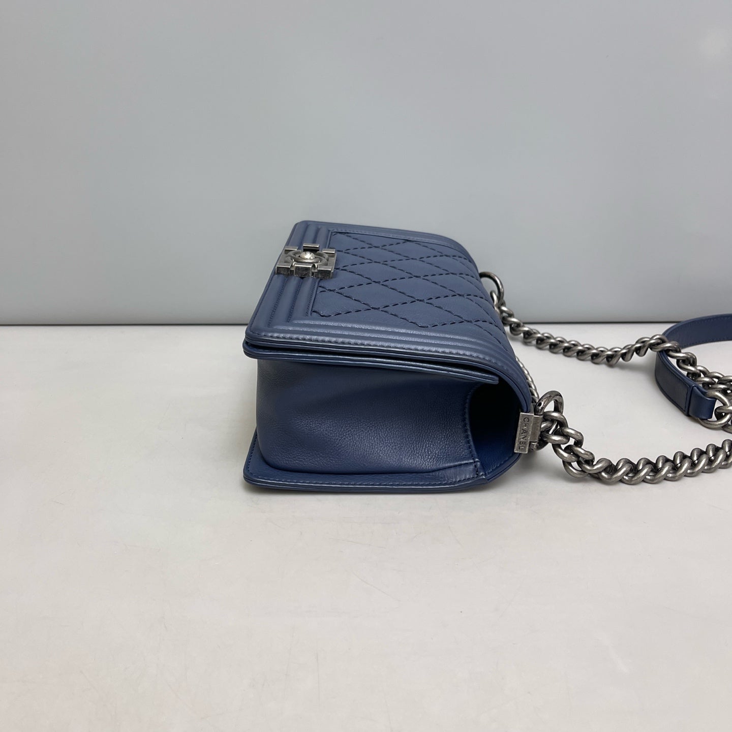 Chanel - Le Boy - Leather - Blue - (medium)