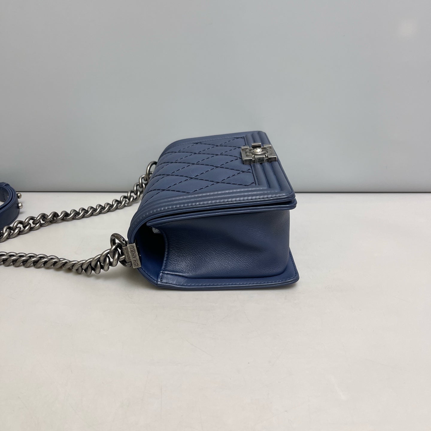 Chanel - Le Boy - Leather - Blue - (medium)