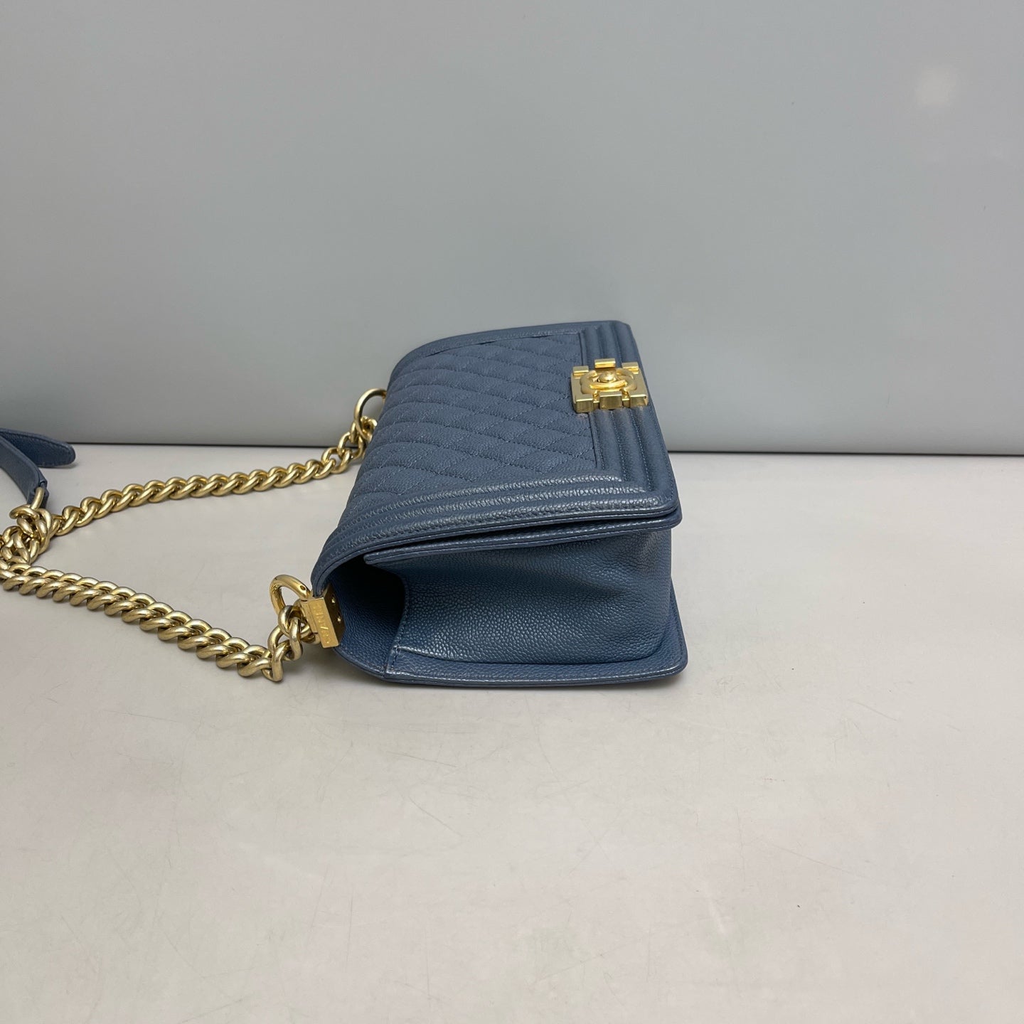 Chanel - Le Boy - Leather - Blue - (medium)