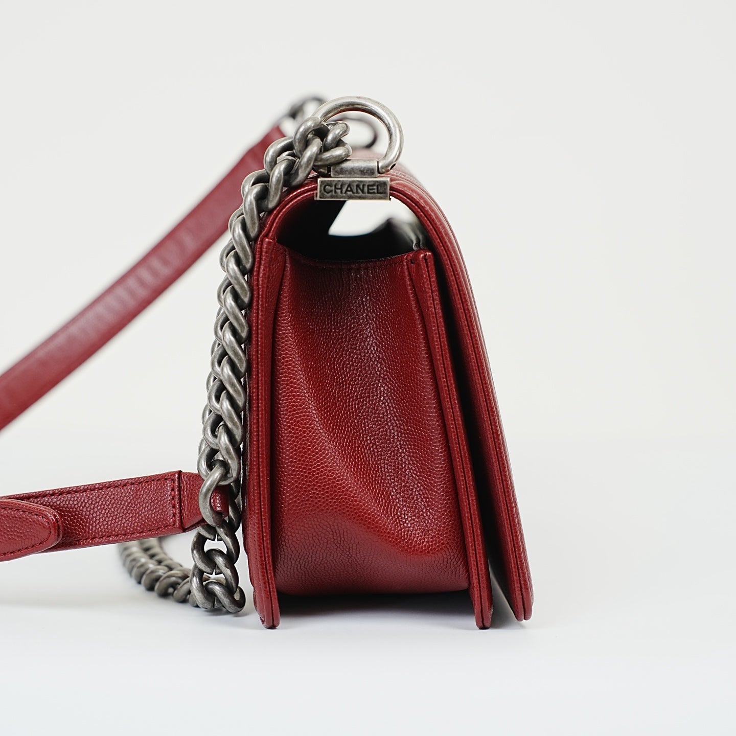 Chanel - Le Boy - Leather - Burgundy - (Medium)