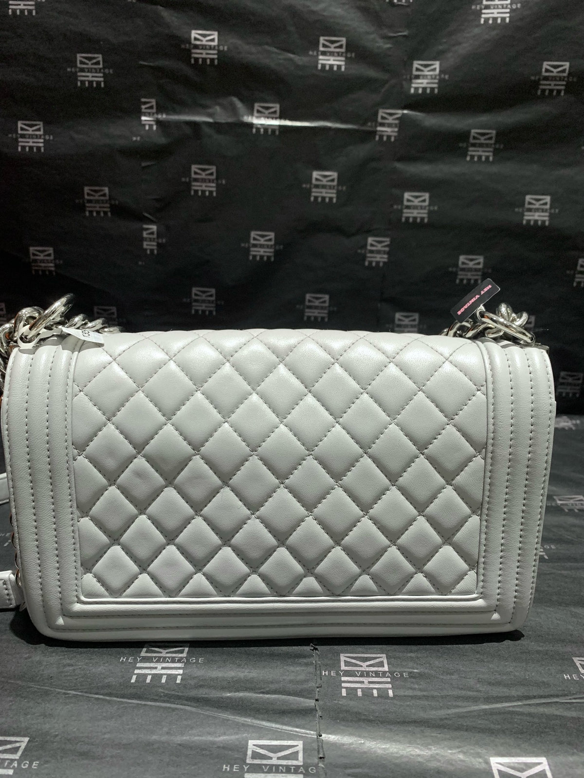 Chanel - Le Boy - Leather - Grey - (medium)