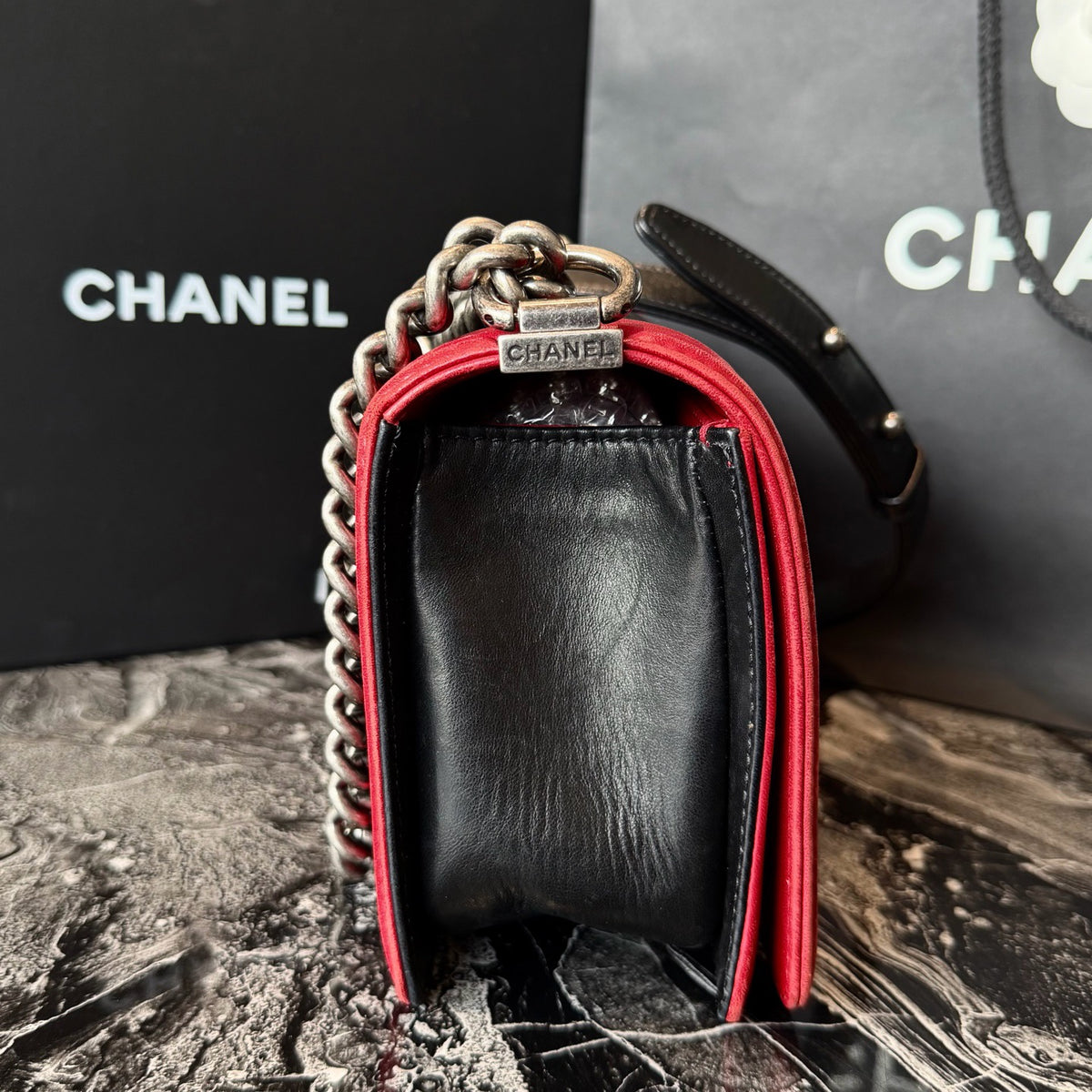 Chanel - Le Boy - Leather - Multicolour - (medium)