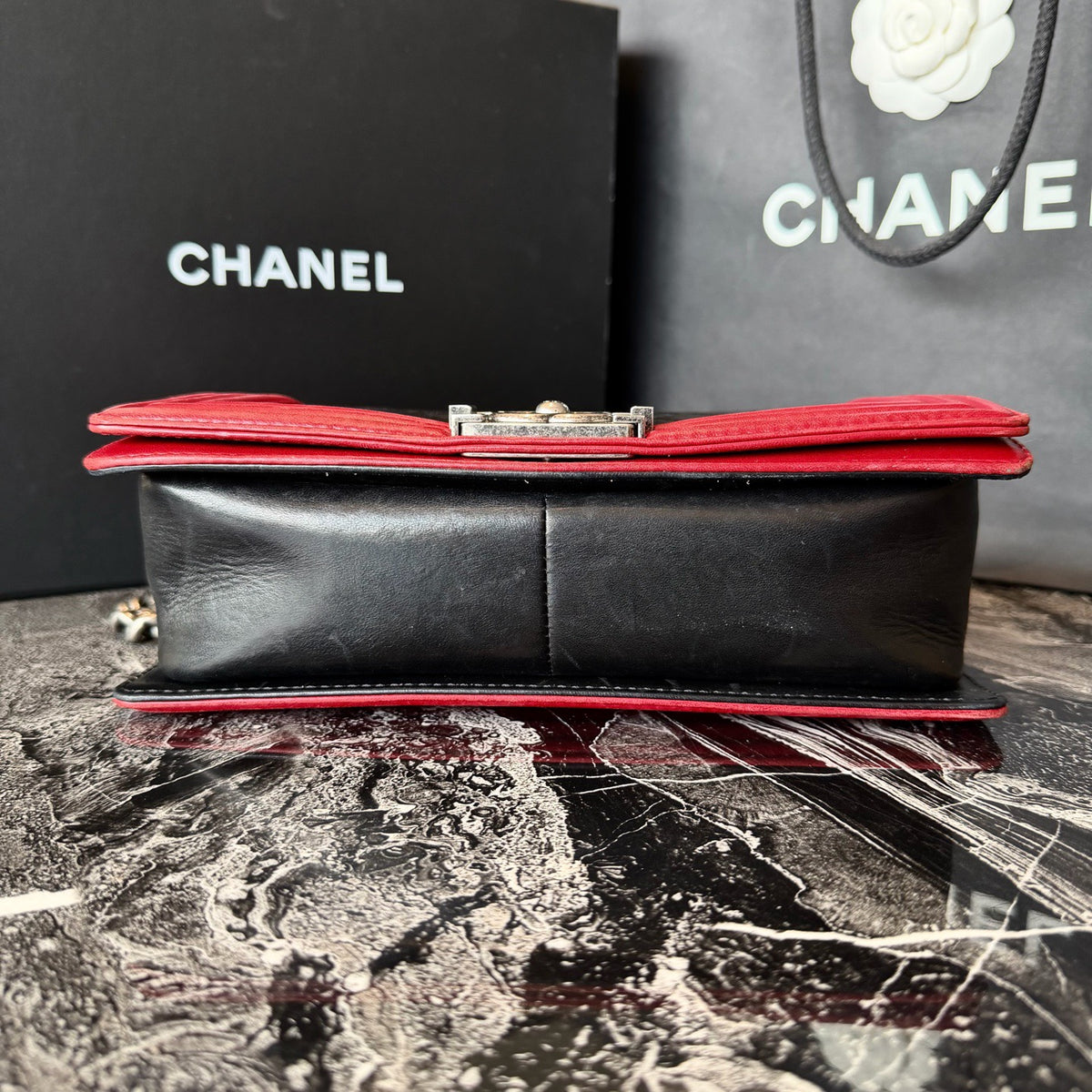 Chanel - Le Boy - Leather - Multicolour - (medium)