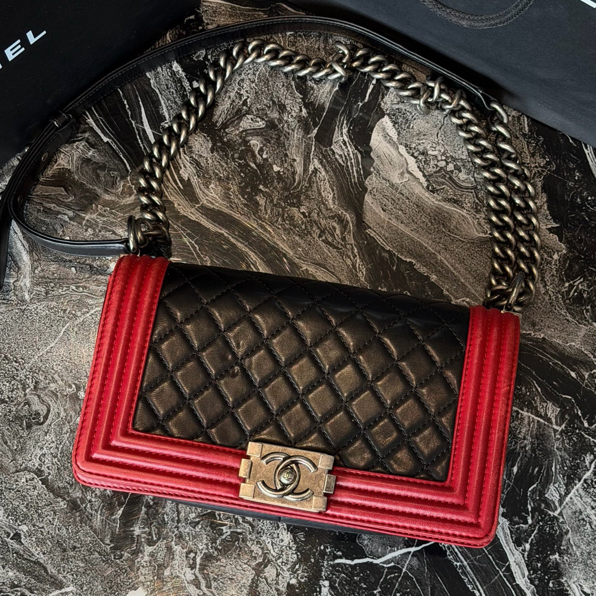 Chanel - Le Boy - Leather - Multicolour - (medium)