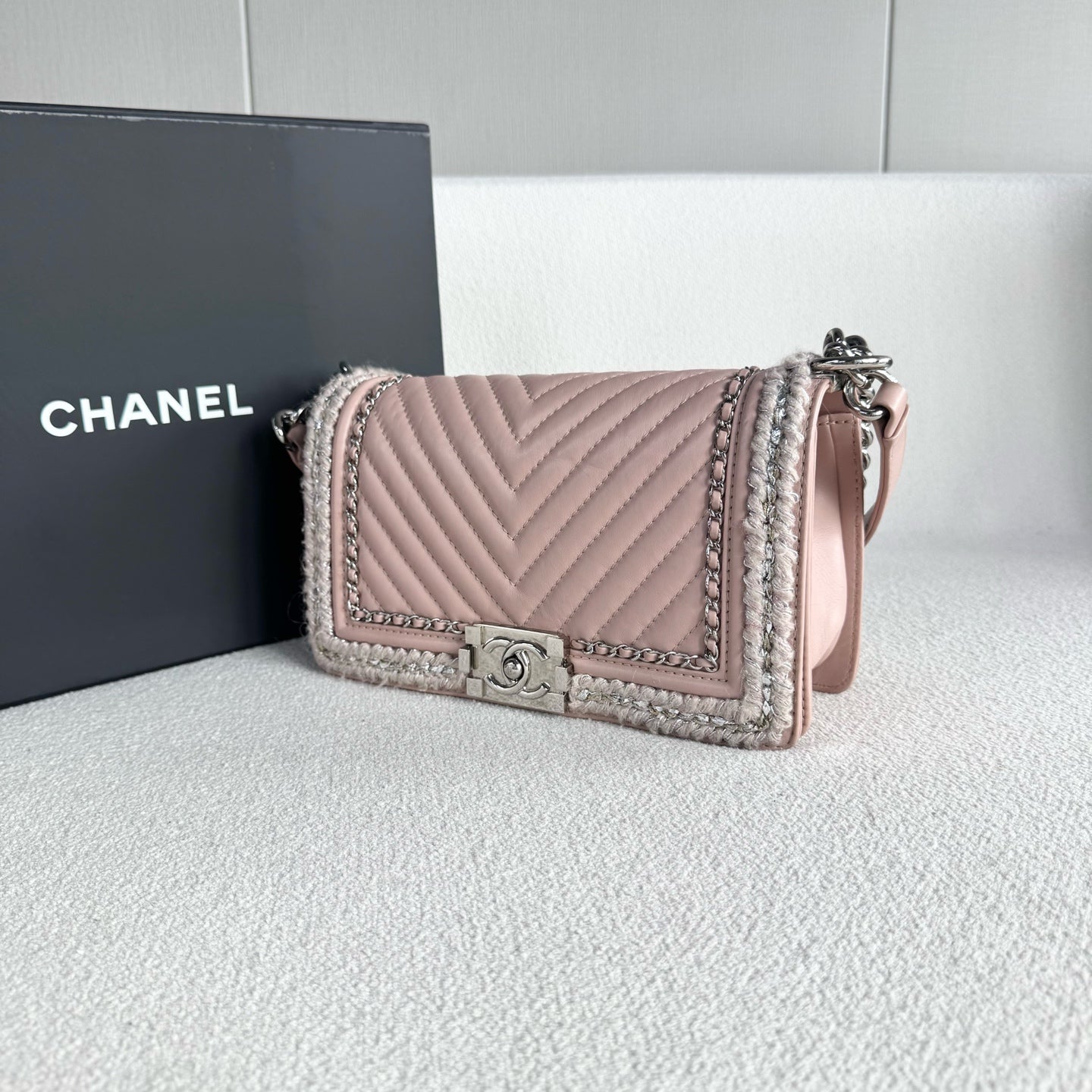Chanel - Le Boy - Leather - Pink - (Medium)