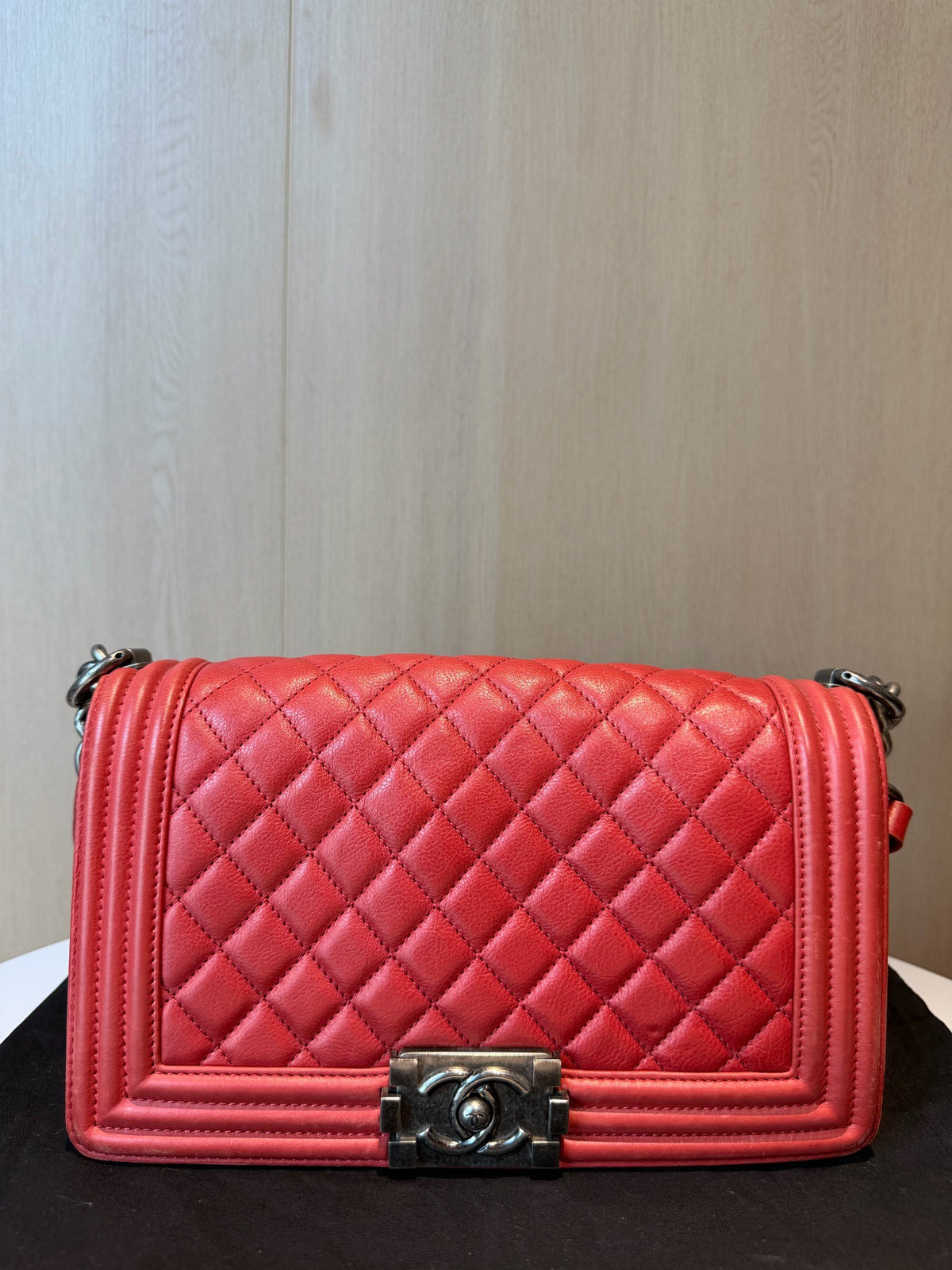 Chanel - Le Boy - Leather - Red - (Medium)