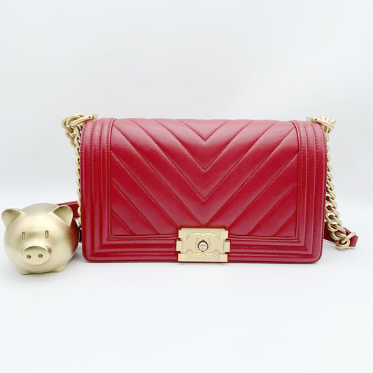 Chanel - Le Boy - Leather - Red - (medium)