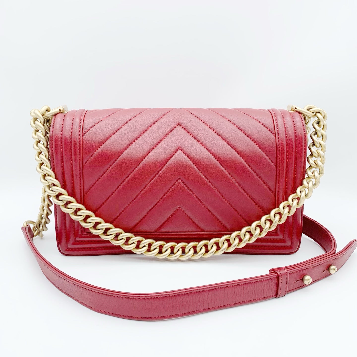 Chanel - Le Boy - Leather - Red - (medium)