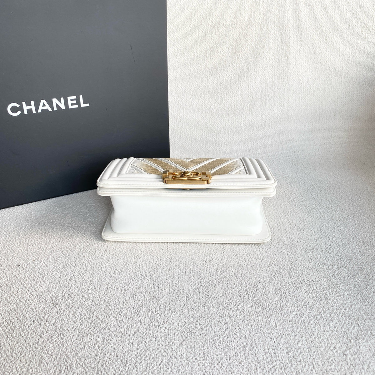 Chanel - Le Boy - Leather - White - (small)