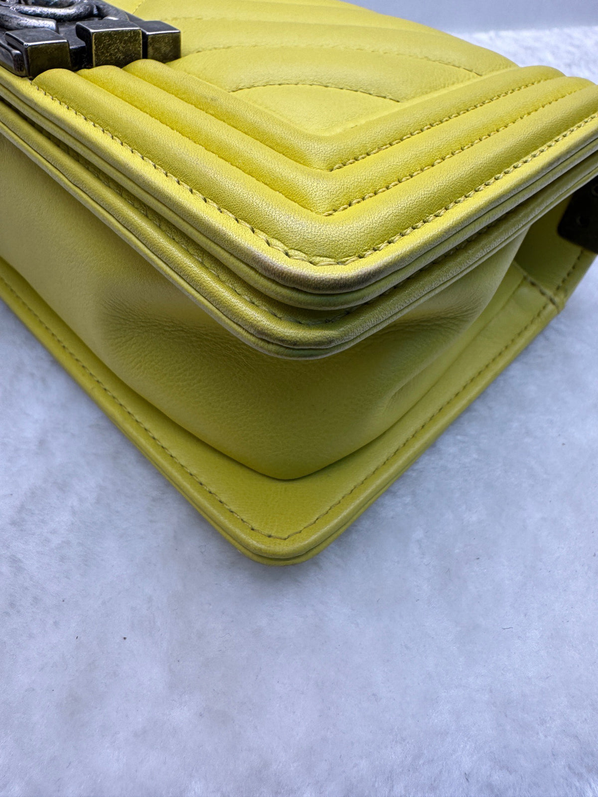 Chanel - Le Boy - Leather - Yellow - (small)