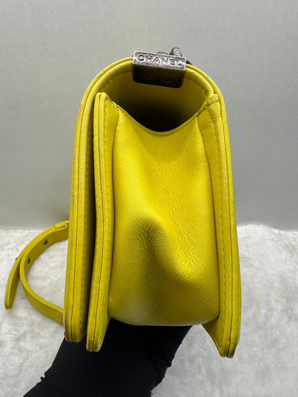 Chanel - Le Boy - Leather - Yellow - (small)