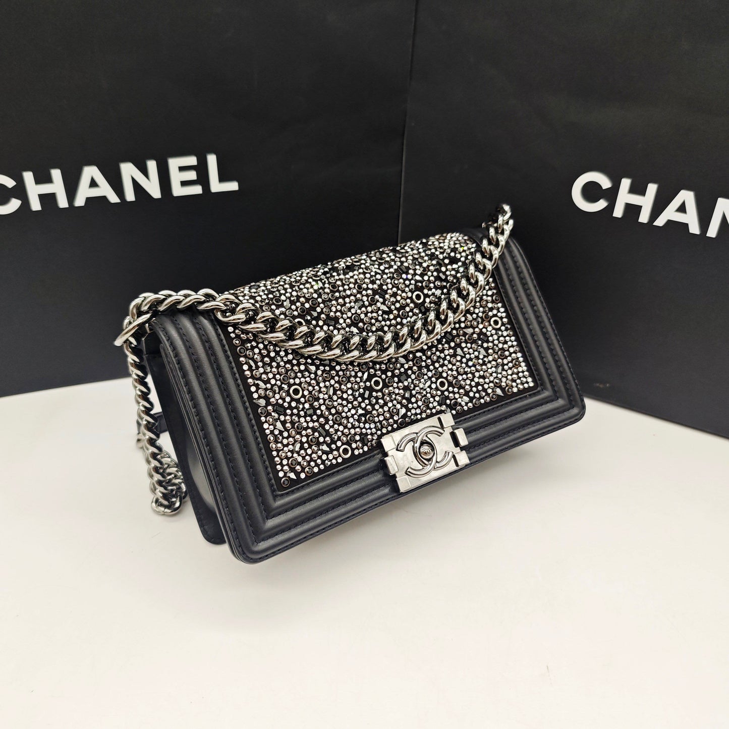 Chanel - Le Boy (Medium) - Goatskin leather with crystal embellishments - Black - (Medium)