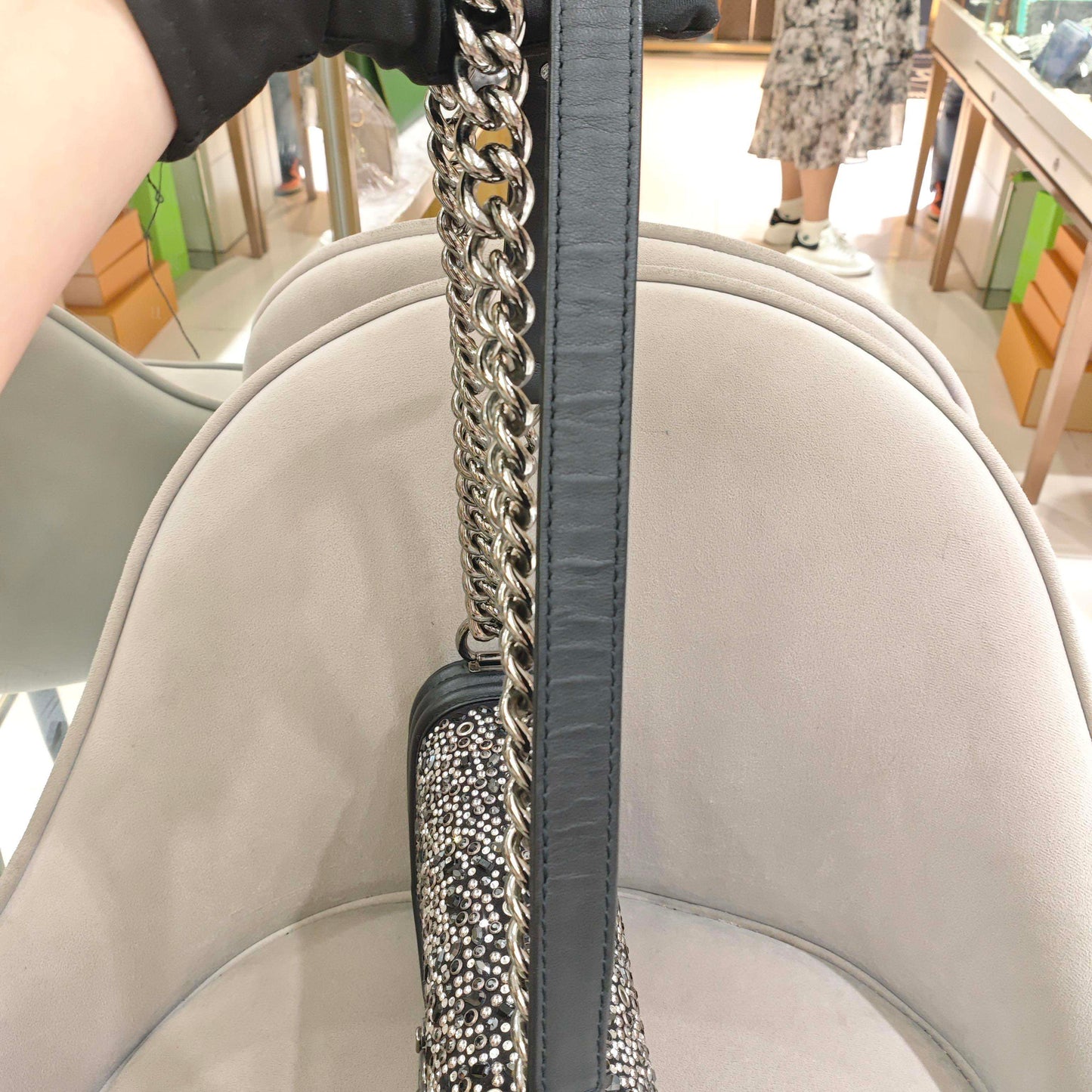 Chanel - Le Boy (Medium) - Goatskin leather with crystal embellishments - Black - (Medium)