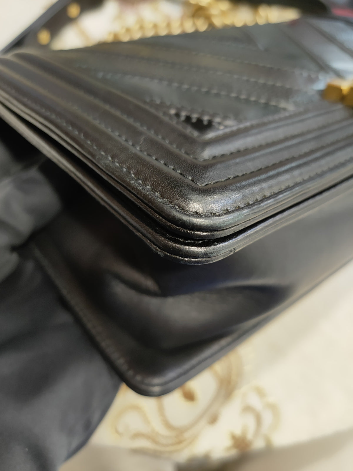 Chanel - Le Boy Medium - Leather - Black - (medium)