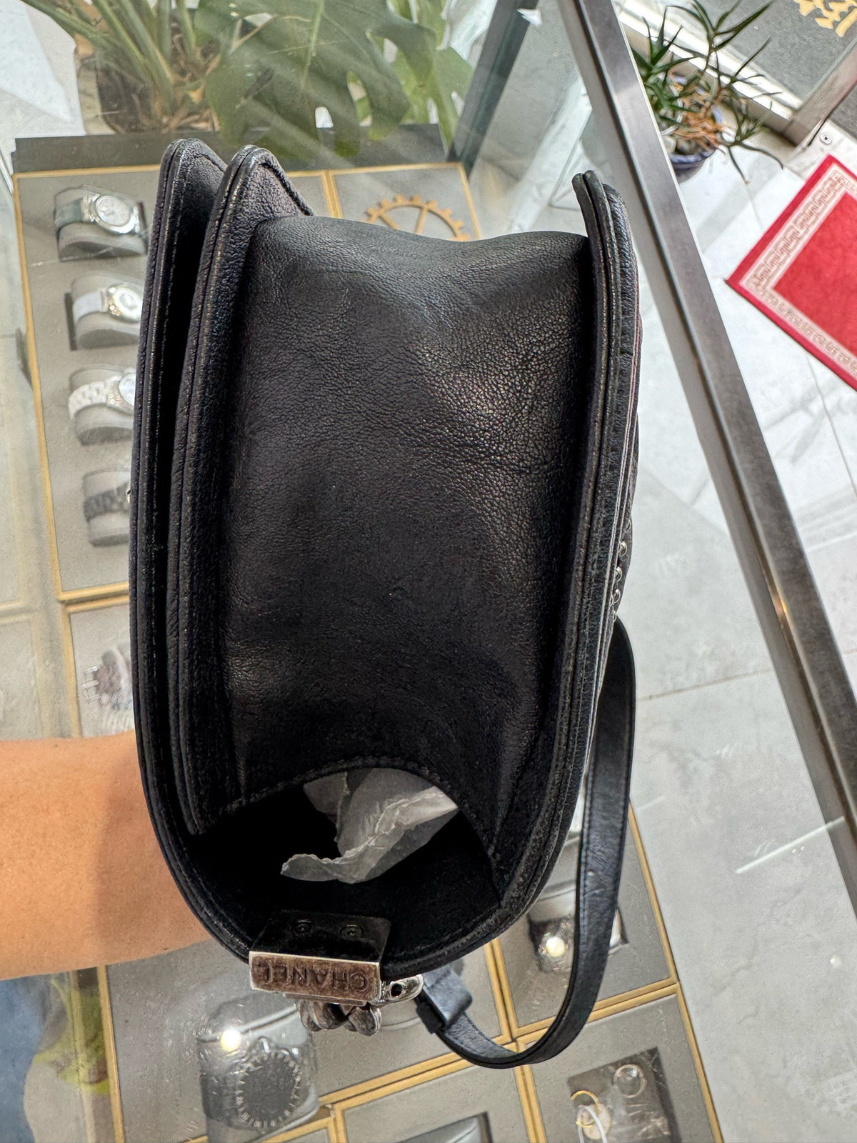 Chanel - Le Boy Medium - Leather - Black - (medium)
