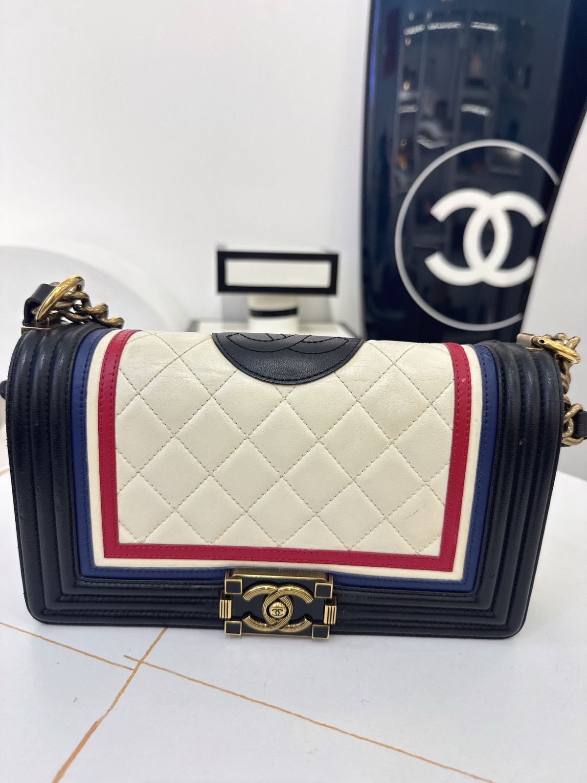Chanel - Le Boy Medium - Leather - Multicolour - (Medium)