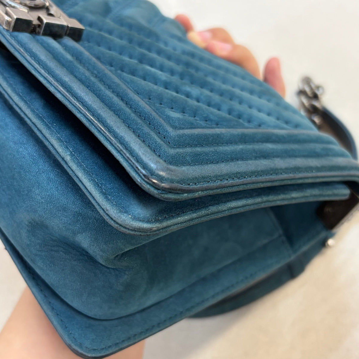 Chanel - Le Boy Medium - Velvet - Blue - (medium)
