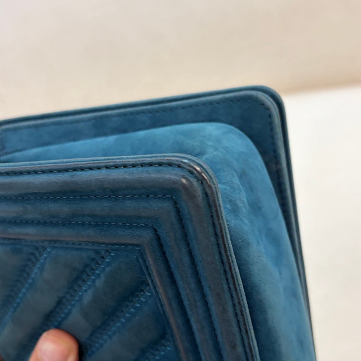 Chanel - Le Boy Medium - Velvet - Blue - (medium)