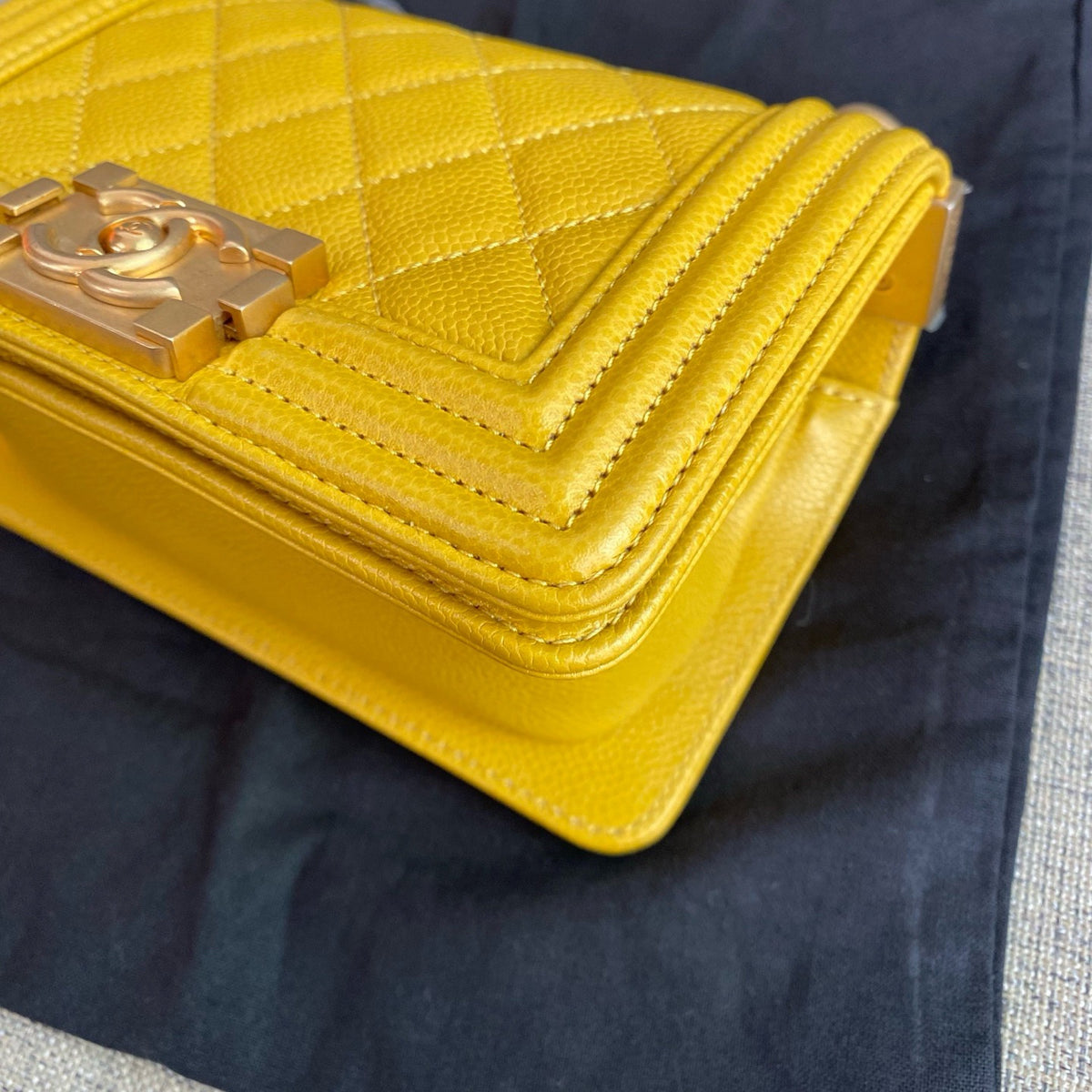 Chanel - Le Boy mini - Leather - Yellow - (mini)