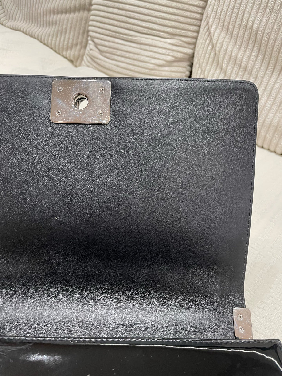 Chanel - Le Boy - Patent leather - Black