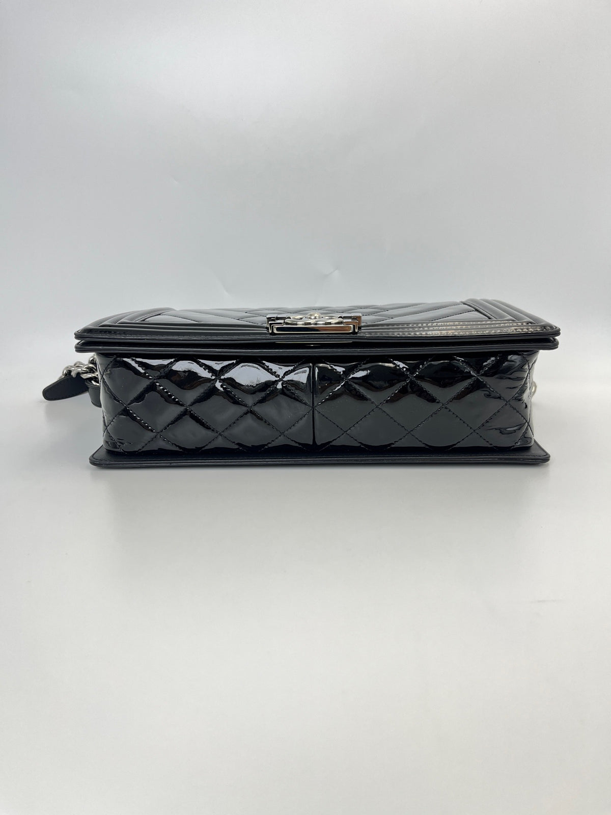 Chanel - Le Boy - Patent leather - Black - (large)