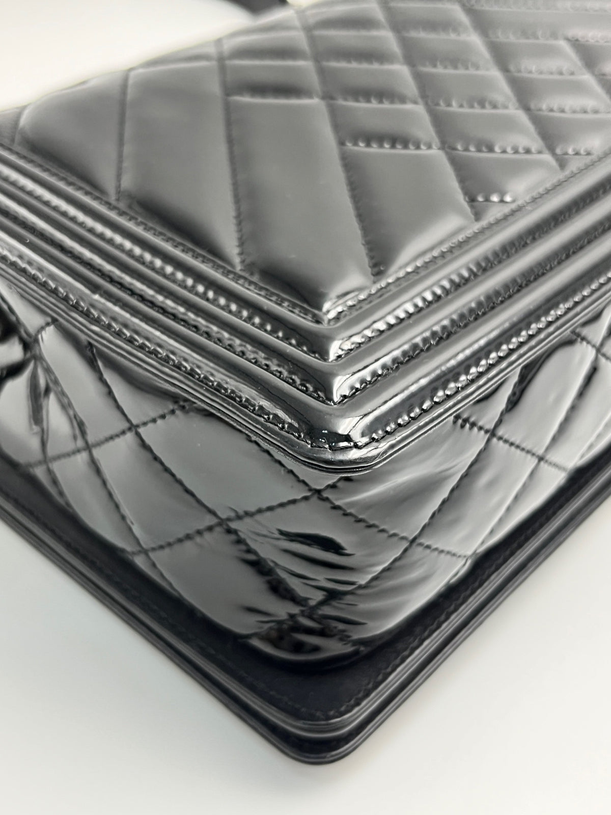 Chanel - Le Boy - Patent leather - Black - (large)